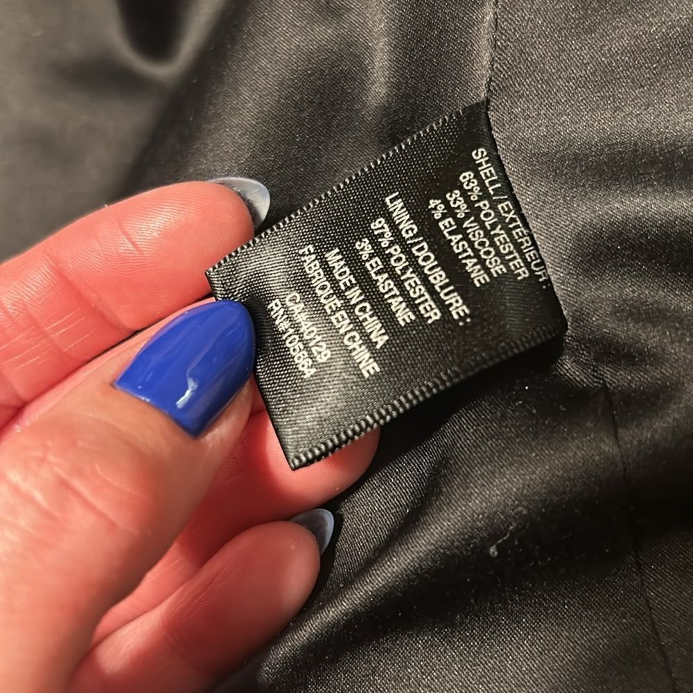 L.A.M.B  Double Crepe Crop Jacket in black - Picture 6 of 8